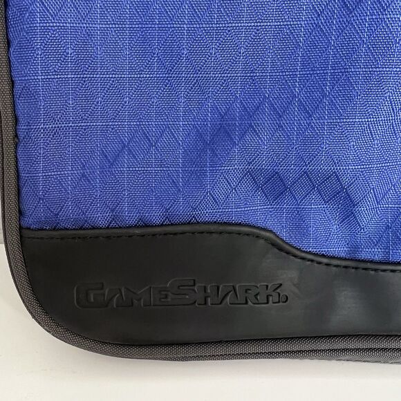 Blue GameShark Madcatz Nintendo DS Gameboy Advance Carrying Case - Picture 2 of 3